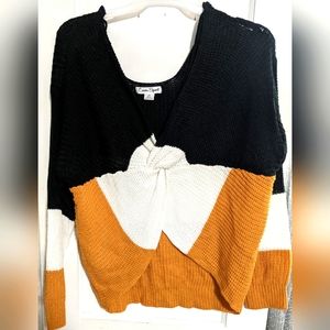 Caren Sport Twist Front Crochet Sweater